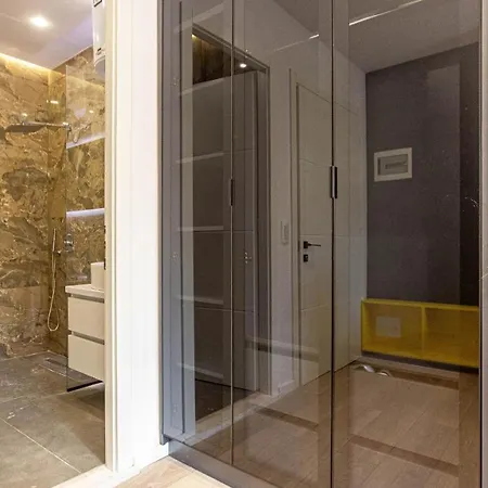 Dua Apartament